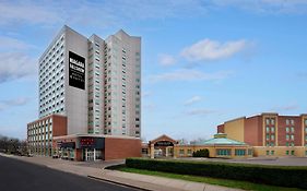Niagara Fallsview Hotel&Suites